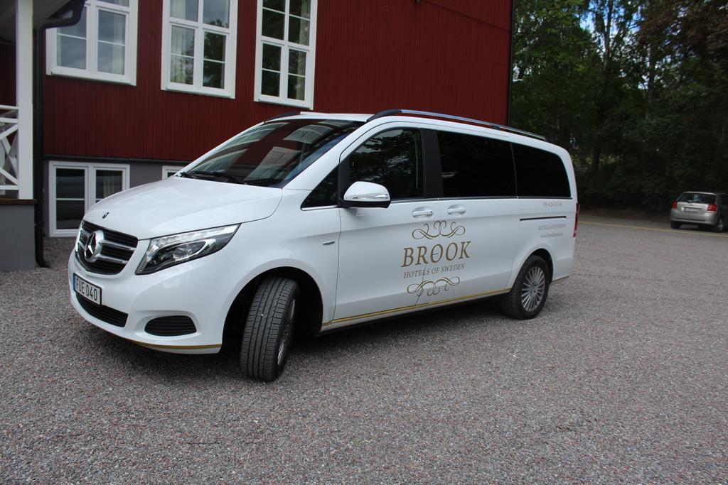 Brook Hotels Arlanda Rosersberg Экстерьер фото